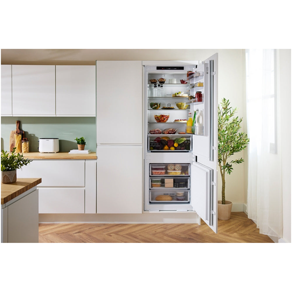 Bosch KBN96NSE1G Series 2 Fully Integrated 60/40 Fridge Freezer Frost Free - E Rated