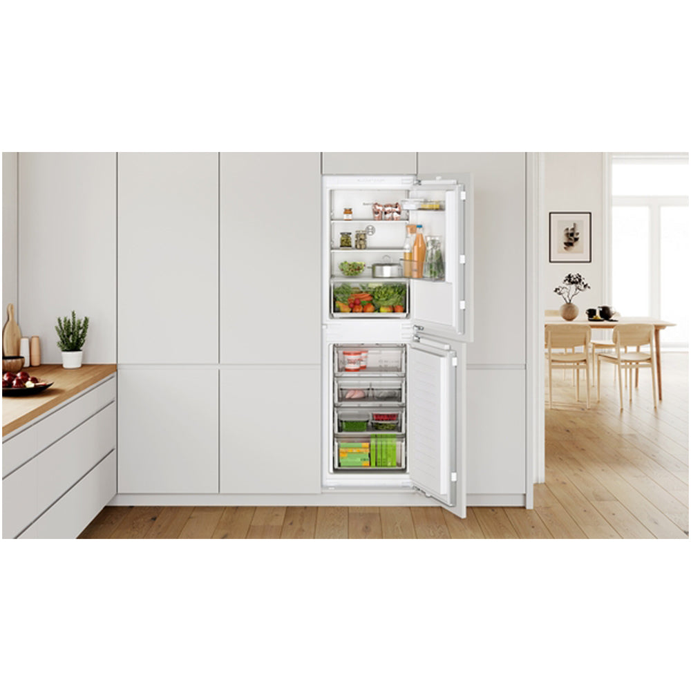 Bosch KIN85NFE0G Series 2 Fully Integrated 50/50 Fridge Freezer Frost Free - E Rated