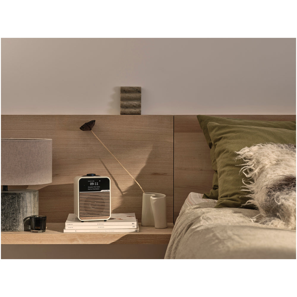 Ruark R1S Premium DAB DAB+ FM Bluetooth USB Digital Smart Radio Light Cream
